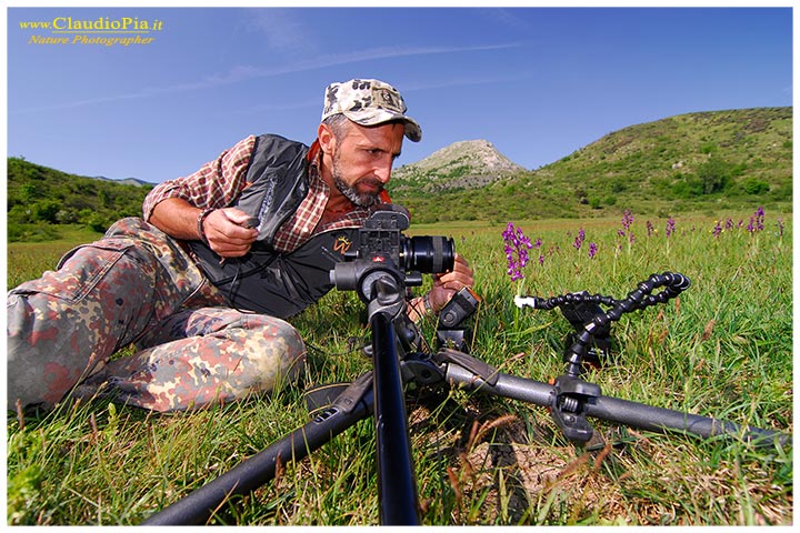 claudio pia nature photographer backstage val graveglia fiore orchidea